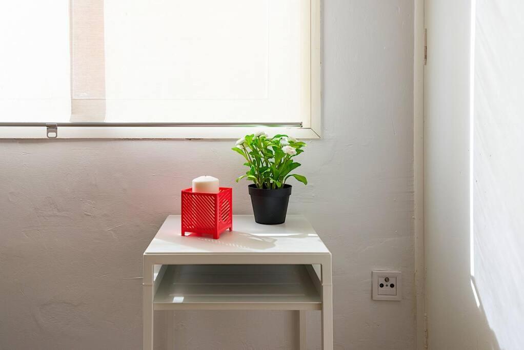 Sohocenter Apartment 2 Rooms Young People Only Málaga Extérieur photo